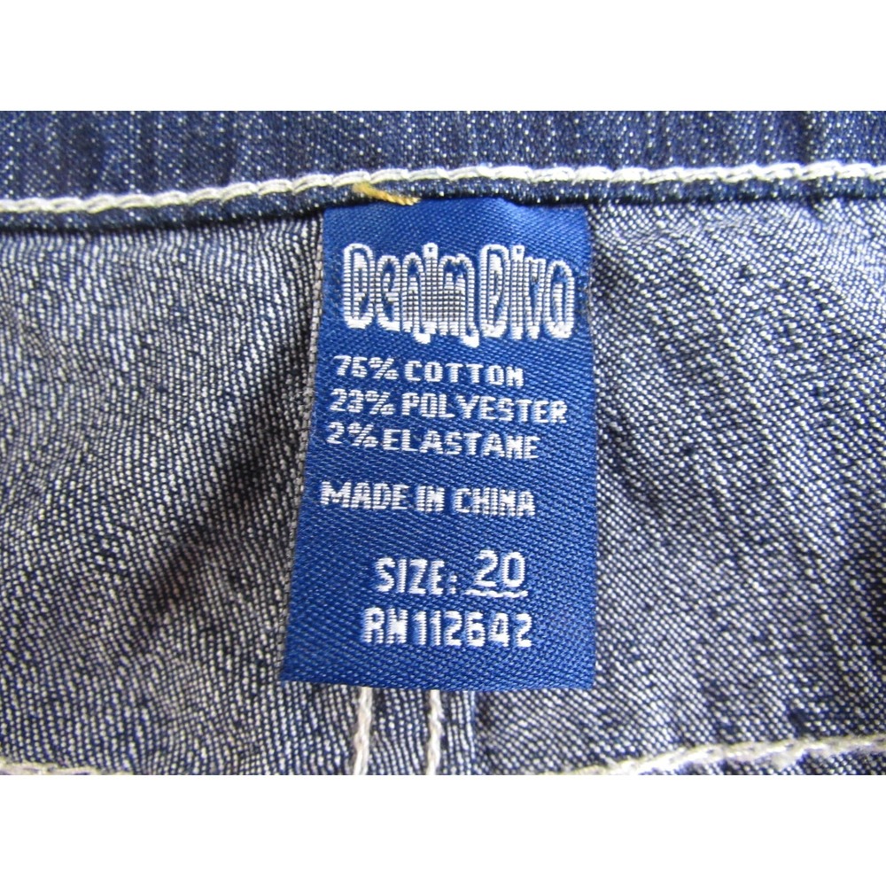Denim Diva Jeans Fleur de Lis Flap Pockets Cropped Women's Size 20 - Picture 6 of 7
